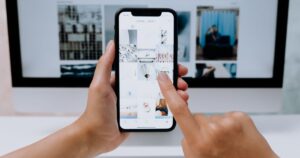 データ無制限の格安SIMを比較するイメージ
