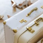 女性の一人旅・ホテルの実写イメージ