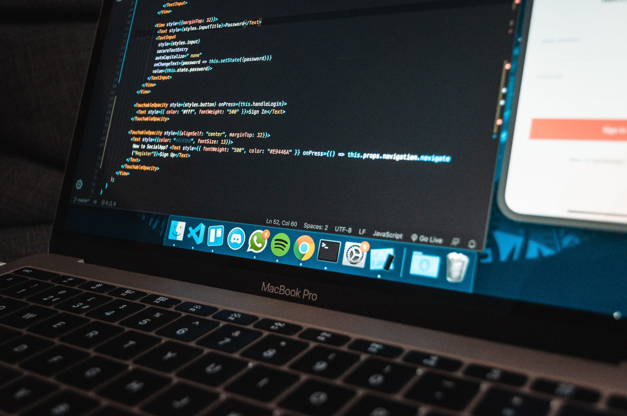 オンライン学習に取り組むイメージ|目的別に続く選び方