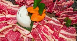 ふるさと納税の肉返礼品の盛り合わせ