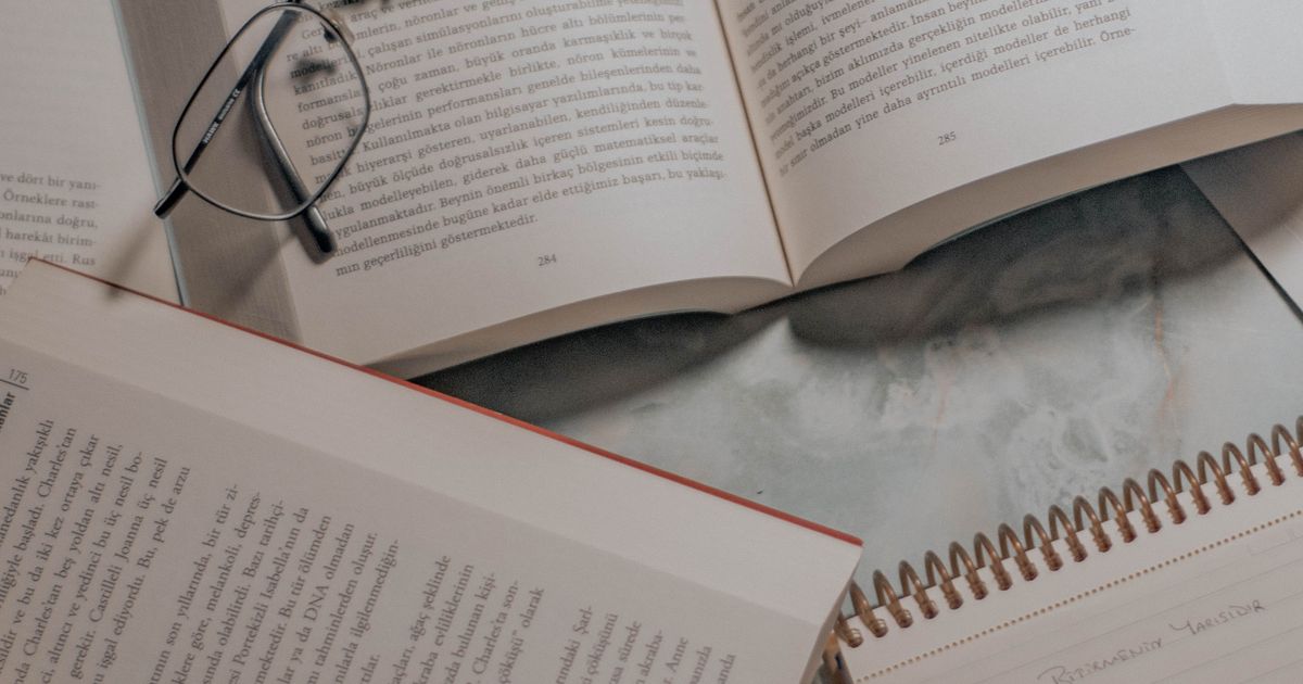テキストを読み進める様子