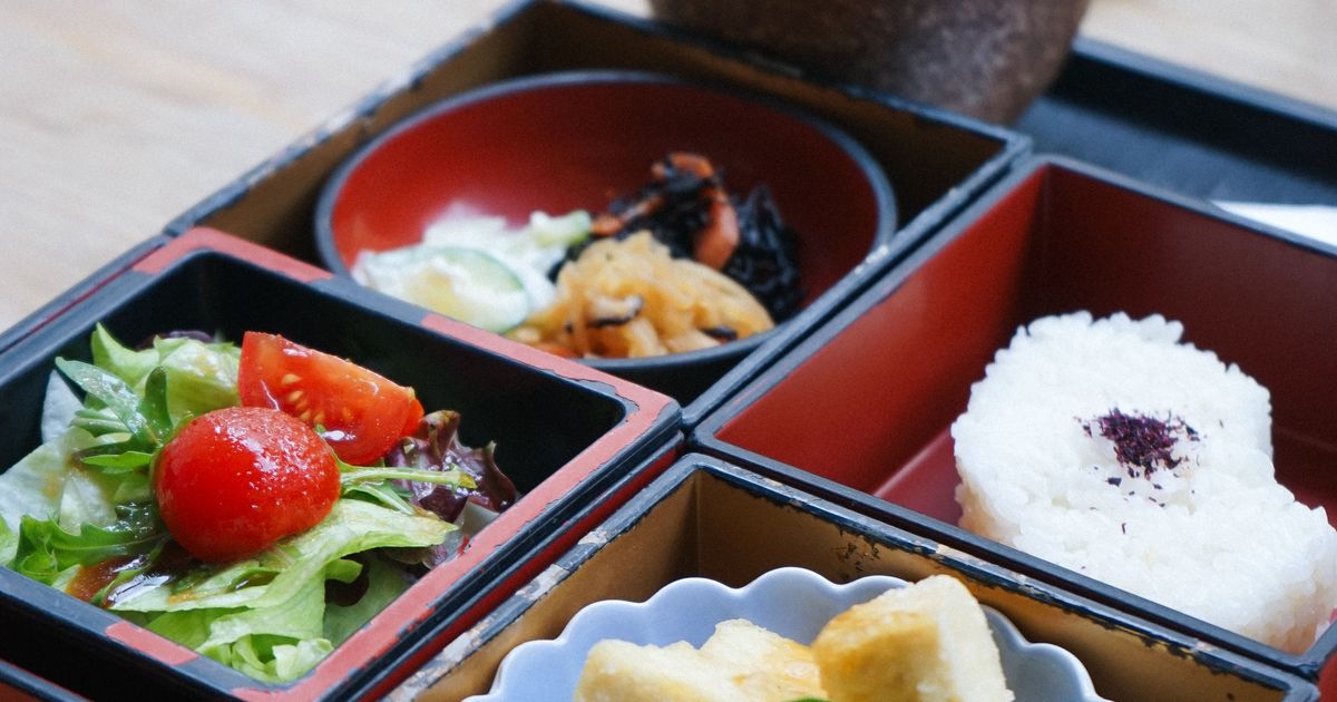 ごはんとおかずの弁当