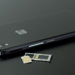格安SIMとスマートフォン、SIMカードのイメージ
